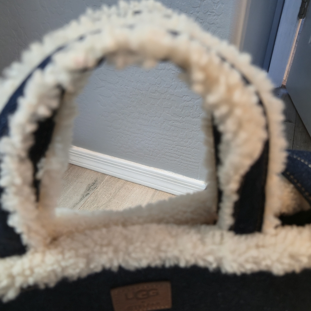 UGG x Telfar Large Denim Shearling Logo Bag Limited Edition - Picture 12 of 16
